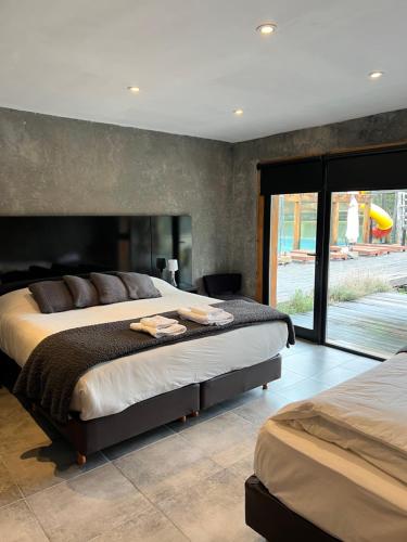 Cabañas y Hosteria El Condor Pasa VLA