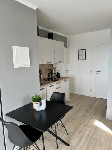Kjøkken, PANORAMA - Exklusives Apartment an der Promenade mit Dachterrasse & Rheinblick in Emmerich am Rhein