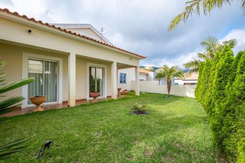 Villa Pita by GALMI gîte à louer Relógio do Poiso