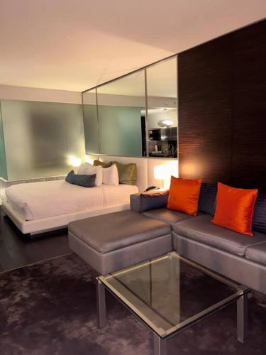 Amazing view 18th floor at Palms place Las Vegas, Las Vegas (photo 6)