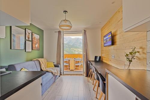 Studio de charme avec vue sur le Val d'Allos, parking et Wifi gratuit