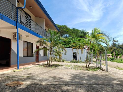 Hotelli välisilme, Bioluminiscencia Hostel Tours - North in Paquera