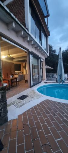 Hotel Revi Inn in Valle de Bravo, Mexico
