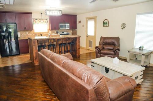 Hill Country Escape in New Braunfels, USA