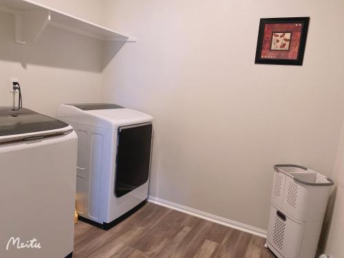 large Master Room With Private +Office Area +TV On The Second Floor in Riverside, USA