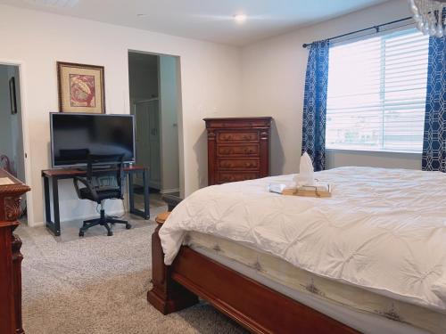 large Master Room With Private +Office Area +TV On The Second Floor in Riverside, USA