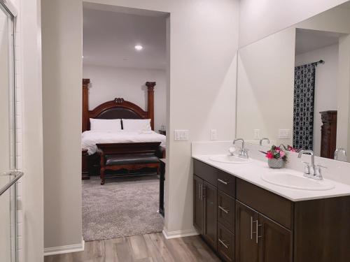 large Master Room With Private +Office Area +TV On The Second Floor in Riverside, USA
