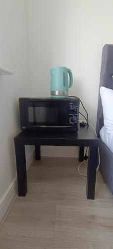 Free Car Park and walk to COOP, Etihad, Piccadilly, Free Snacks, Manchester (photo 10)
