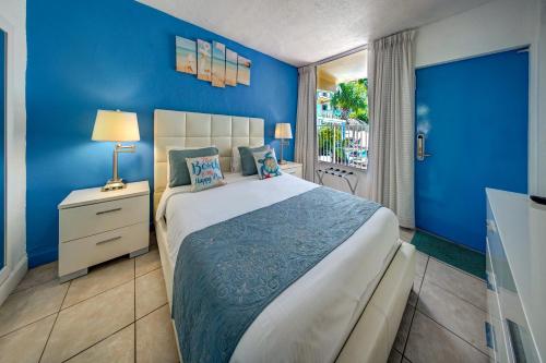 Castle by the Sea Motel