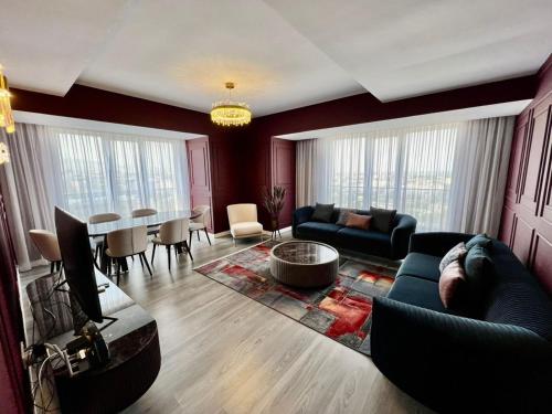 3 bedrooms, 5 beds