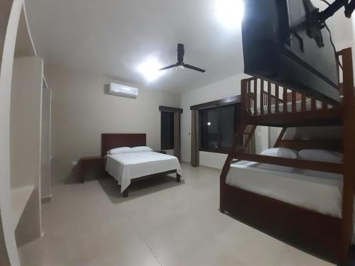 Betel 1 Habitación hasta para 5 personas in Valladolid, Mexico