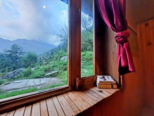 Rohtang View Adventure Resort by Manali Weathercrest Hotels