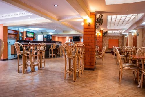 Jupiter Guest Resort - Langata - image 3
