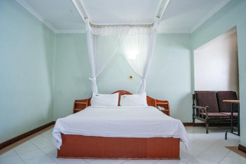Jupiter Guest Resort - Langata Room Type - Deluxe Double Room
