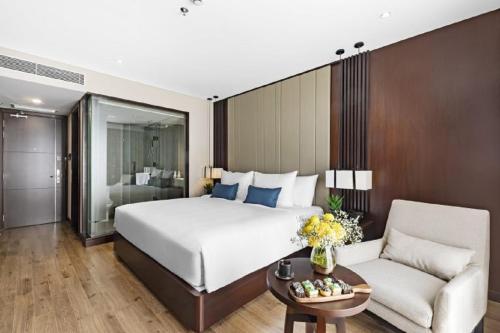 Sun Hotel - Golden Group
