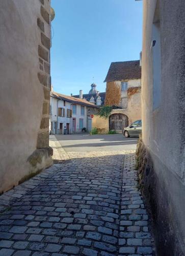 Gîte Déco - Belle maison dans le quartier historique calme avec terrasse privée