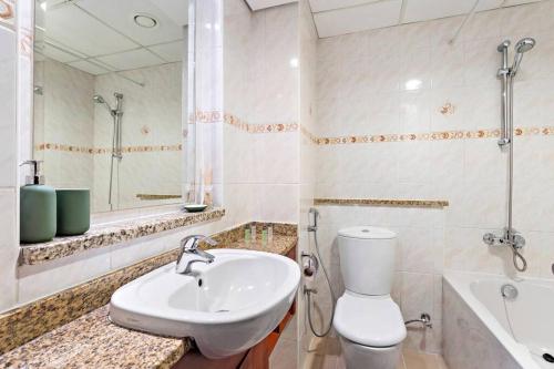 StoneTree - Stylish Studio near Metro Station - image 6