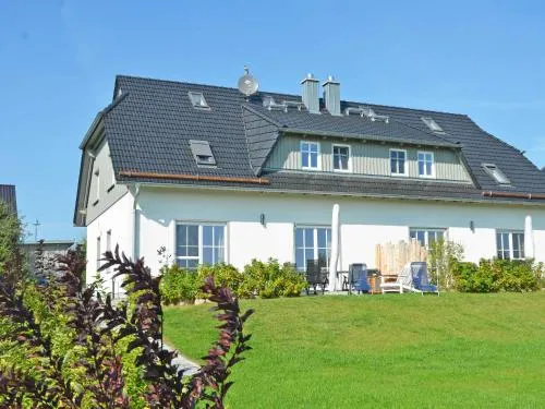 Haus Mönchgut - Haushälfte 1 "Feuerstein" in Alt Reddevitz, Deutschland