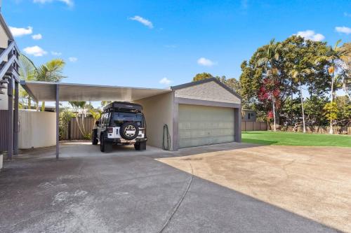 Torquay Beach Splendour - An Expansive Family Stay