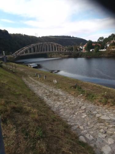 Skats, Rekreační chata Hradištko (Rekreacni chata Hradistko) in Hradištko