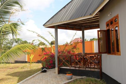 Mapeni Lodge, Kidenge (zdjęcie 8)