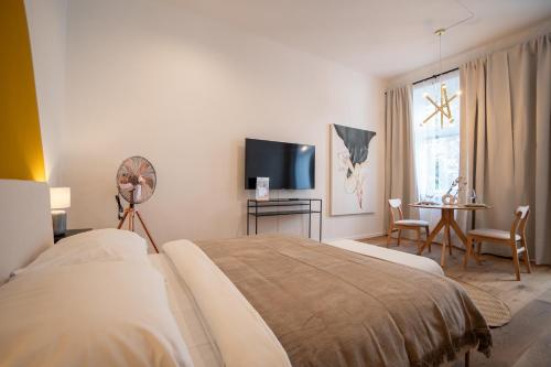 Central brand-new apartment with a patio, فيينا