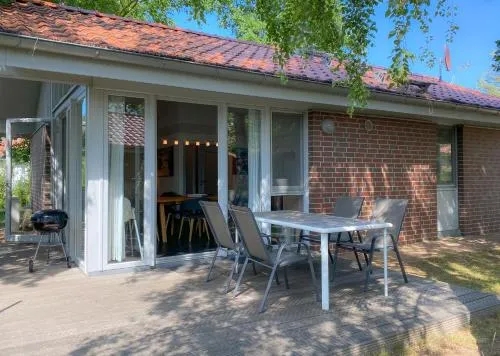 Wiesengeflüster E7 Ferienhaus mit Sauna, Kamin, Garten und Müritznähe in Röbel, Deutschland