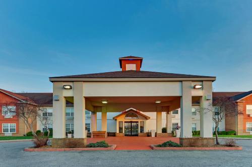 Holiday Inn Express Hotel And Suites Bad Axe By IHG - 숙소 외관