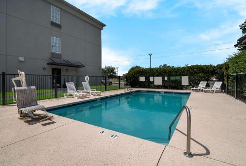 Swimming pool, Quality Inn Goldsboro in Goldsboro (NC)