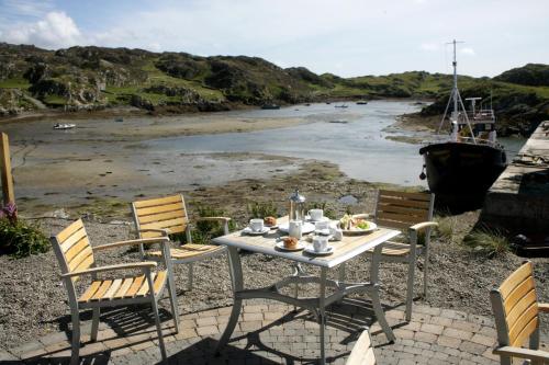 Inishbofin House Hotel