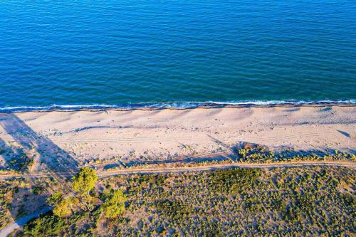 Boho Natural Beachfront Detached House