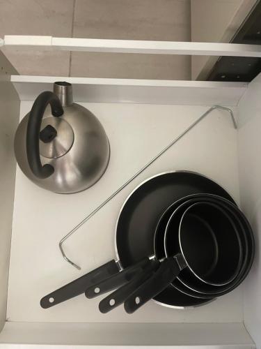 Dream Dwell Paris -Studio with Balcony 800m to Trocadéro and Tour Eiffel