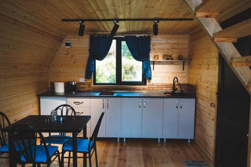 廚房, Vaso-Levani Kazbegi Cottage in 卡茲別克