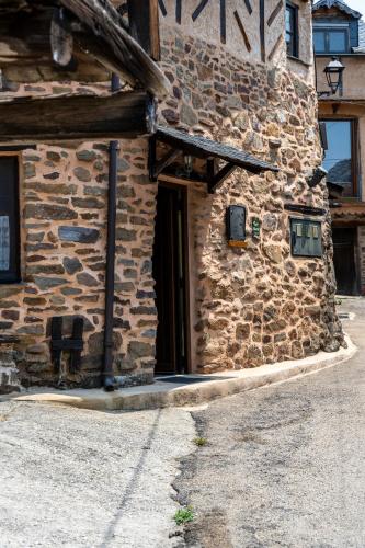 Udvendig, Casa de turismo rural Sardom2 in Bembibre