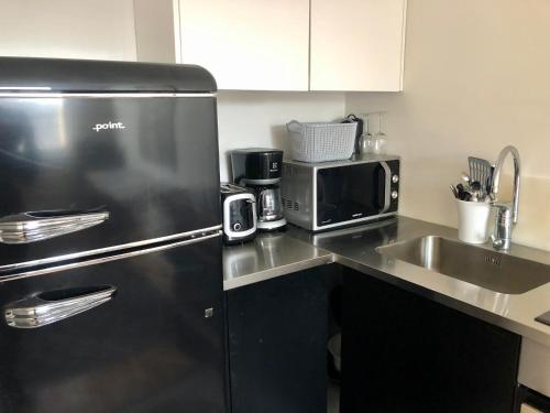Scandinavian Modern home 1BR City Center Kamppi, Helsinki (zdjęcie 9)