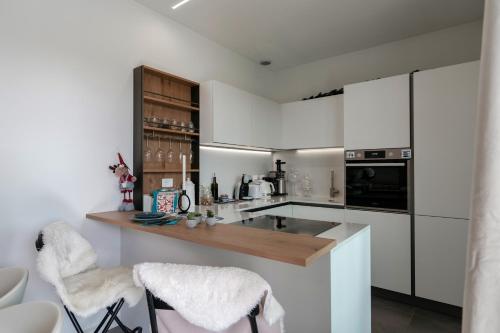 Létesítmények, Relax Luxury Sirmio - Elegante Trilocale con Piscina a Sirmione in Bassana