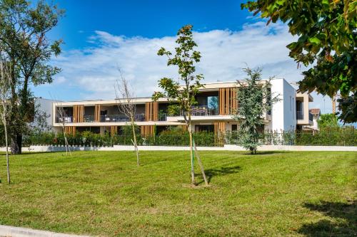 A szálláshely kívülről, Relax Luxury Sirmio - Elegante Trilocale con Piscina a Sirmione in Bassana