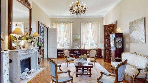 Chateau "Le Castel des Anges" in Wailly-Beaucamp