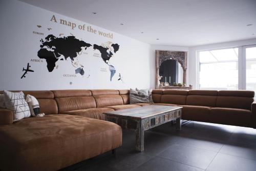 Gostinjska soba, Luxurious House in Kerkrade Center in Kerkrade