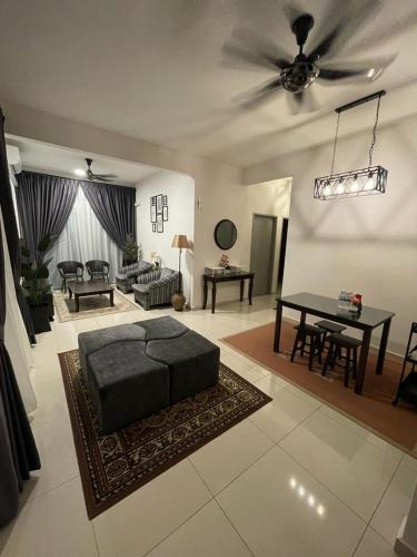 Meru Ipoh Residence Wifi+Pool (Muslim)