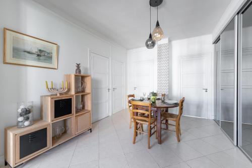 Two-Bedroom Apartment image 7