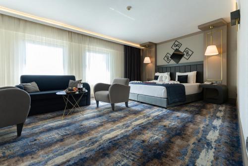 Ankara Plaza Hotel - image 4
