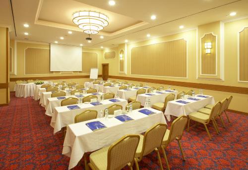 Ankara Plaza Hotel - image 3