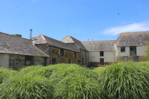 September Cottage, Helford