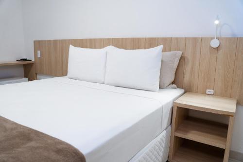 Double Room image 4