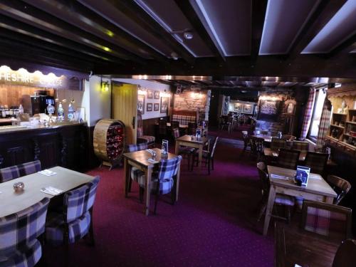 Ye Olde Cheshire Cheese Inn - main image