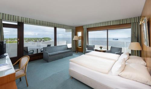 Facilities, Maritim Strandhotel Travemunde in Lubeck
