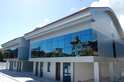 Hotel Villa Rosario II, Edificio Moderno in Ribadesella
