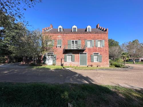 Schmit Hotel in Opelousas, USA