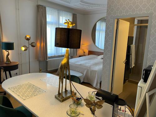 Exclusive one room apartment next to Zürich main station, Curych (fotografie 6)